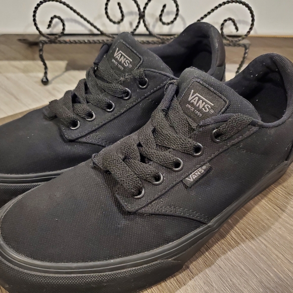 Vans Other - Vans Men's Black Atwood Deluxe Ultra Cush Low Canvas Sneakers Size 8